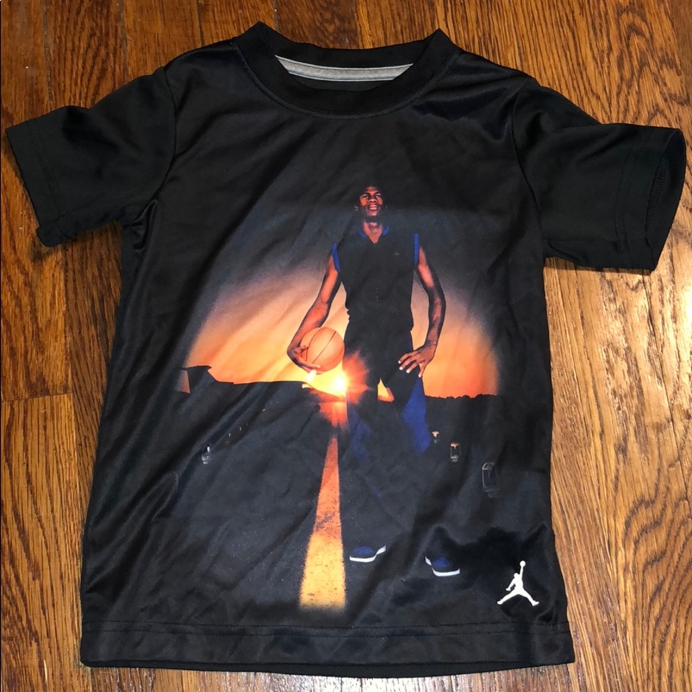 Jordan dry fit shirt size 5. Great condition